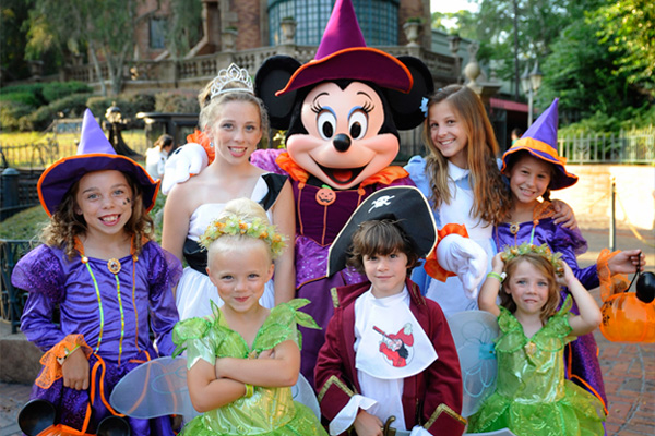 Dress like your favorite characters at Walt Disney World this October