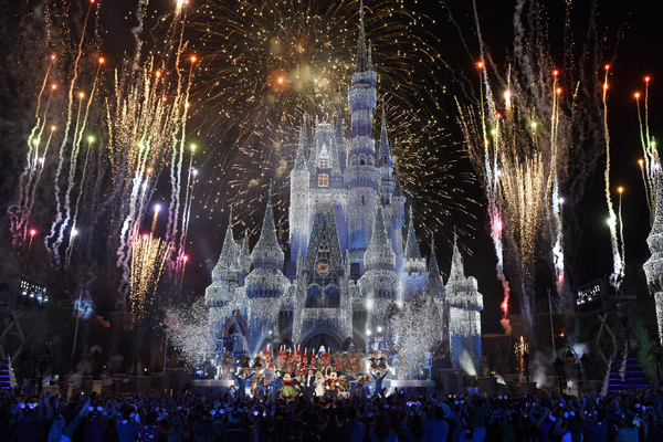 Magical Holiday Celebration at Disney’s Magic Kingdom