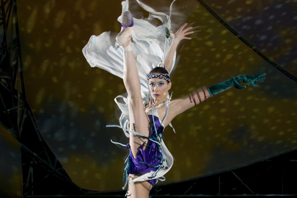 Mystere by Cirque du Soleil Vegas
